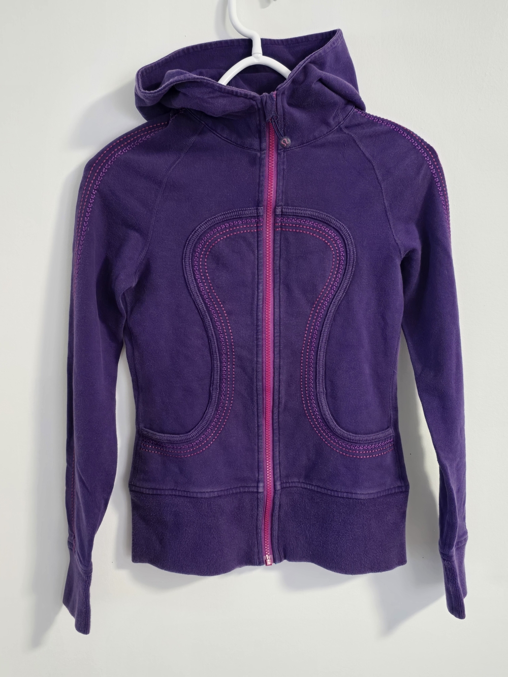 Lululemon Athletica Scuba Purple Stiching Jacket Active Sport Hoodie Size 4